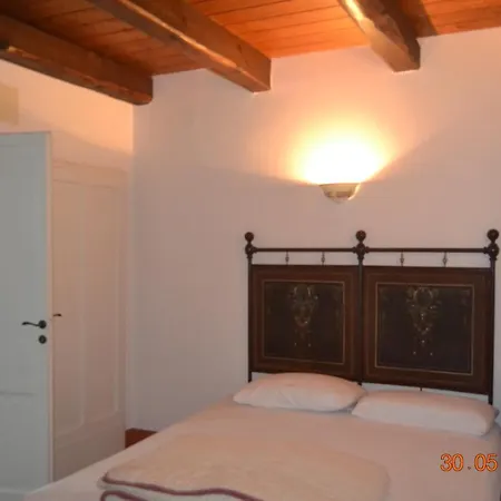 Bed and Breakfast Affitta Il Pettirosso Φέρμο