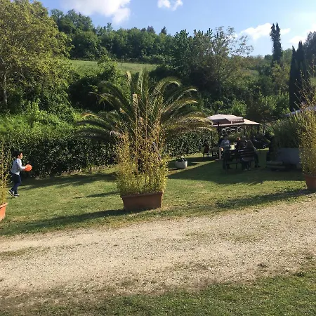 ベッド・アンド・ブレックファスト Affitta Il Pettirosso フェルモ